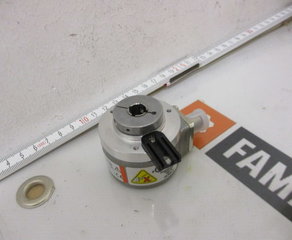 Энкодер 
Cod. 8.5020.2352.2500
*Alternative code for the code requested
8.5820.1F2C.2500* Kuebler / Kübler